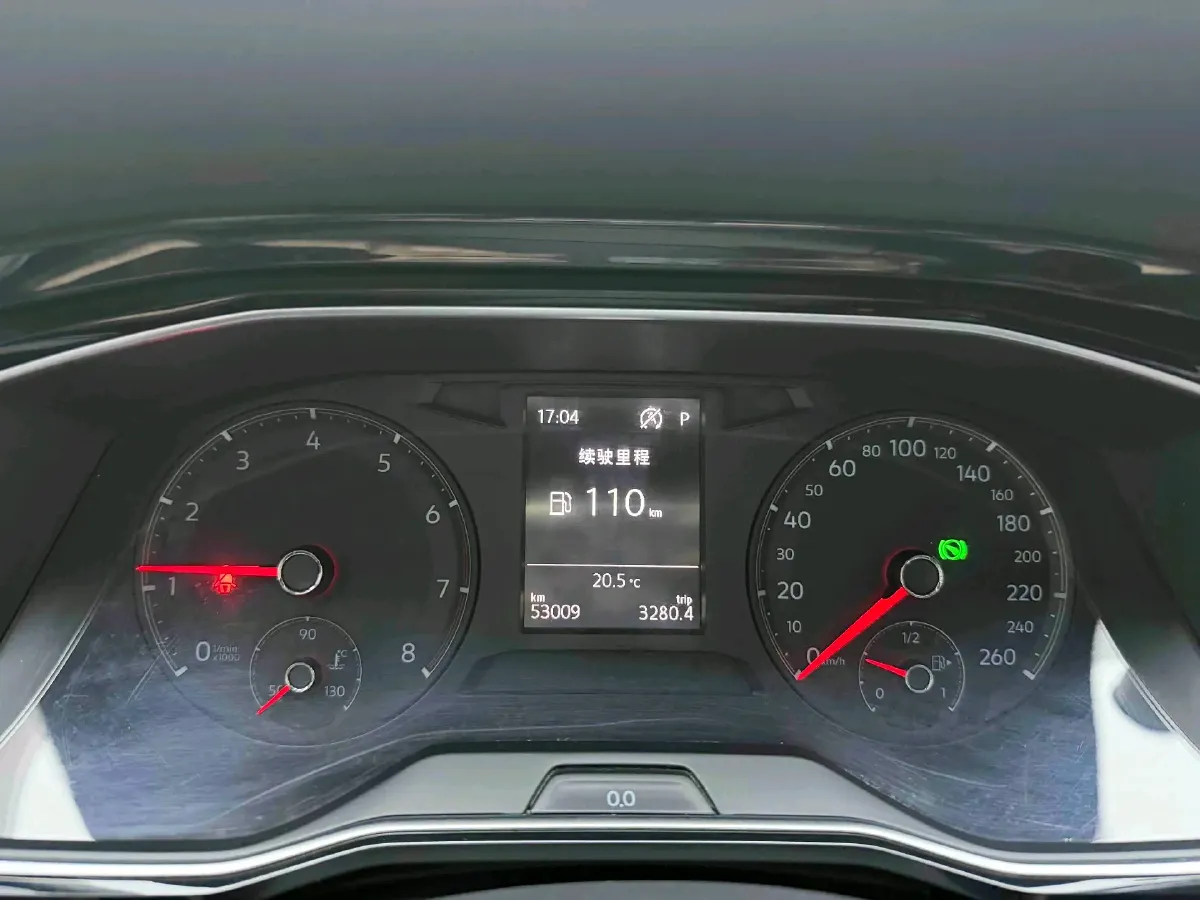 2019 Jeep Renegade 1.3T 173HP L4 7DCT,autocango,china used car exporter,china ev exporter,chinese used car exporter,chinese used ev exporter