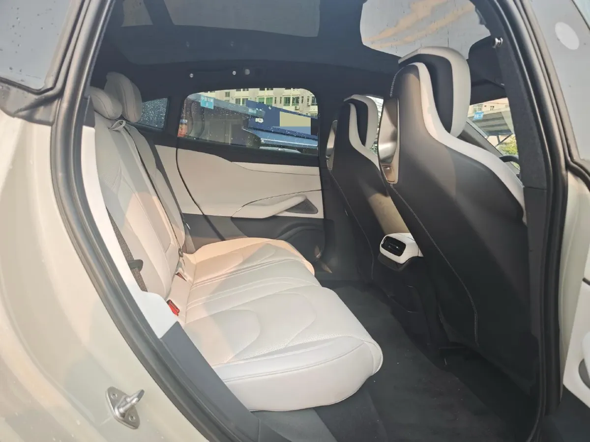 2024 MI SU7 BEV 73.6KWH,autocango,china used car exporter,china ev exporter,chinese used car exporter,chinese used ev exporter