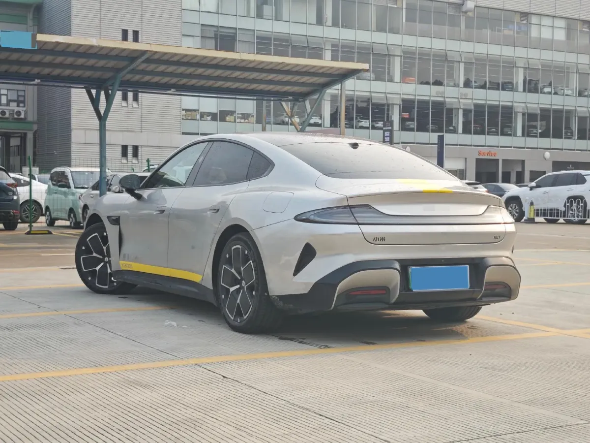 2024 MI SU7 BEV 73.6KWH,autocango,china used car exporter,china ev exporter,chinese used car exporter,chinese used ev exporter