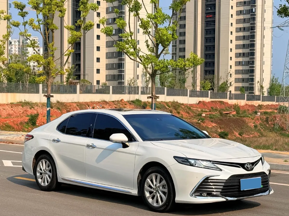 2023 Toyota Camry 2.0L 177HP L4 CVT,autocango,china used car exporter,china ev exporter,chinese used car exporter,chinese used ev exporter