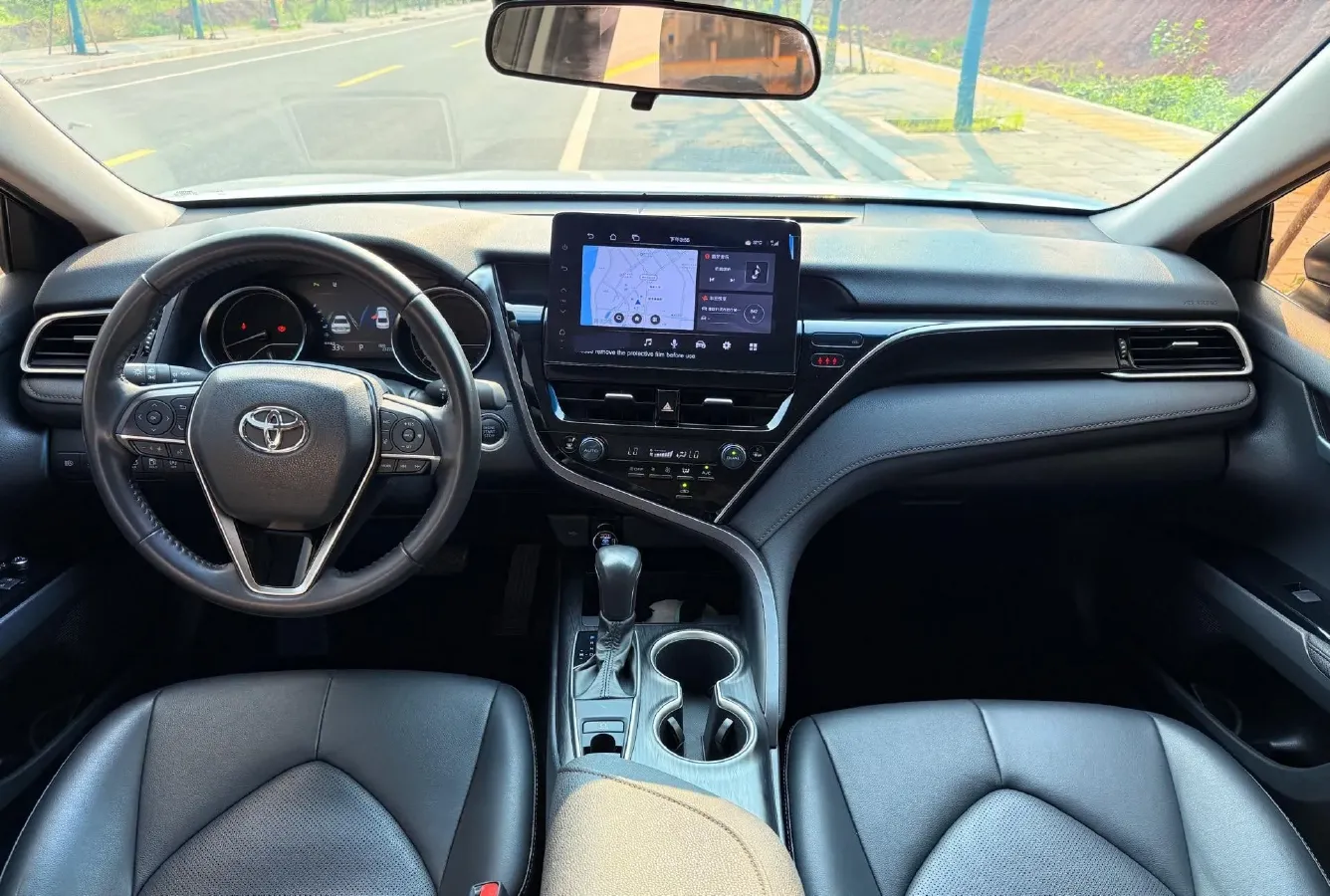 2023 Toyota Camry 2.0L 177HP L4 CVT,autocango,china used car exporter,china ev exporter,chinese used car exporter,chinese used ev exporter