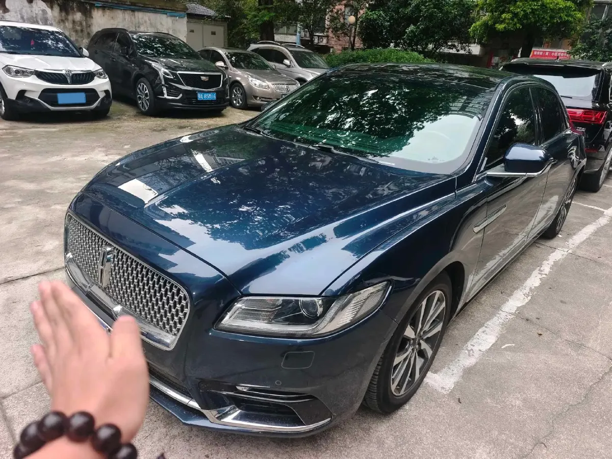2017 Lincoln Continental 2.0T 261HP L4 6AT,autocango,china used car exporter,china ev exporter,chinese used car exporter,chinese used ev exporter