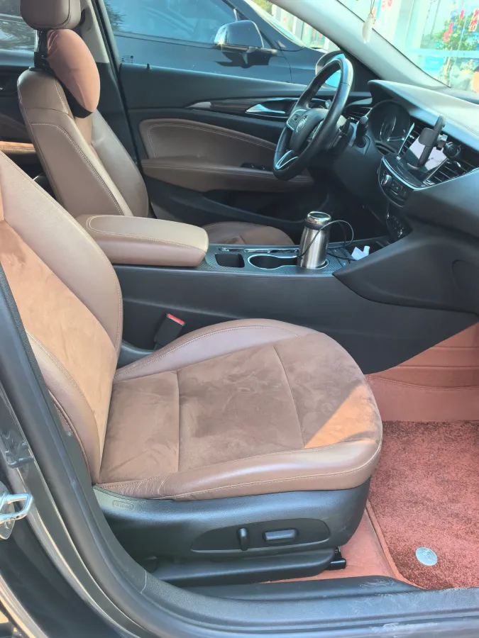 2020 Buick Regal 1.5T 169HP L4 9AT,autocango,china used car exporter,china ev exporter,chinese used car exporter,chinese used ev exporter