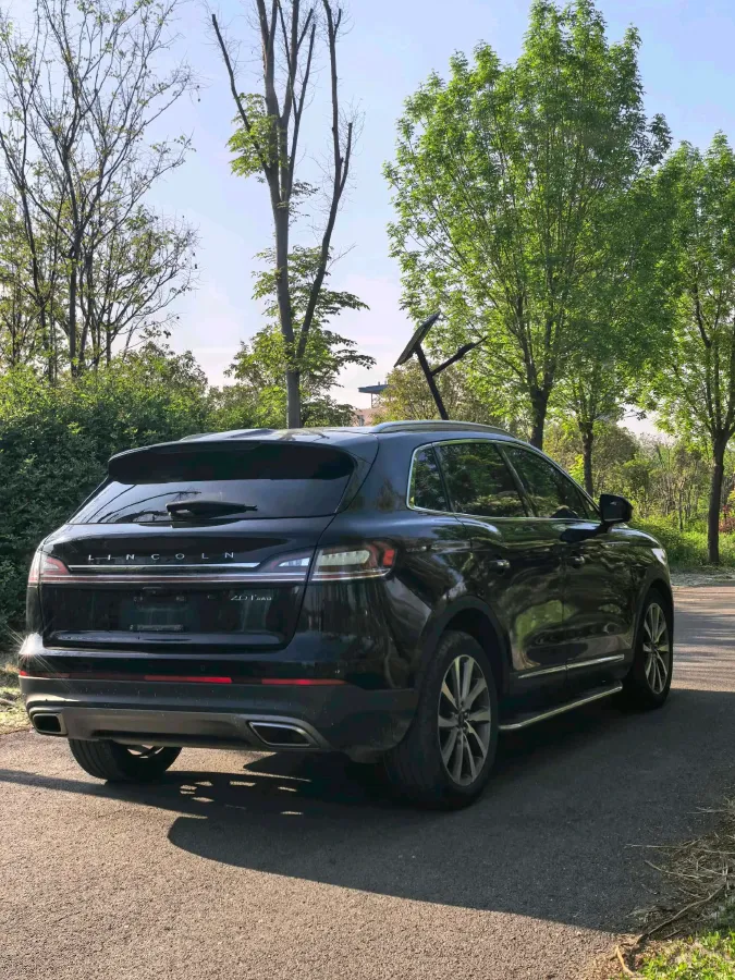 2019 Lincoln Nautilus 2.0T 235HP L4 8AT,autocango,china used car exporter,china ev exporter,chinese used car exporter,chinese used ev exporter