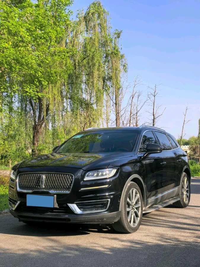 2019 Lincoln Nautilus 2.0T 235HP L4 8AT,autocango,china used car exporter,china ev exporter,chinese used car exporter,chinese used ev exporter