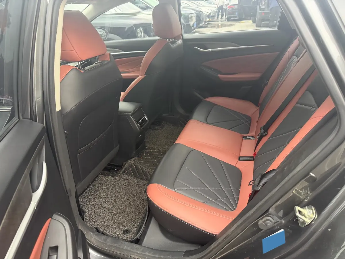 2023 ChangAn Eado 1.4T 160HP L4 7DCT,autocango,china used car exporter,china ev exporter,chinese used car exporter,chinese used ev exporter