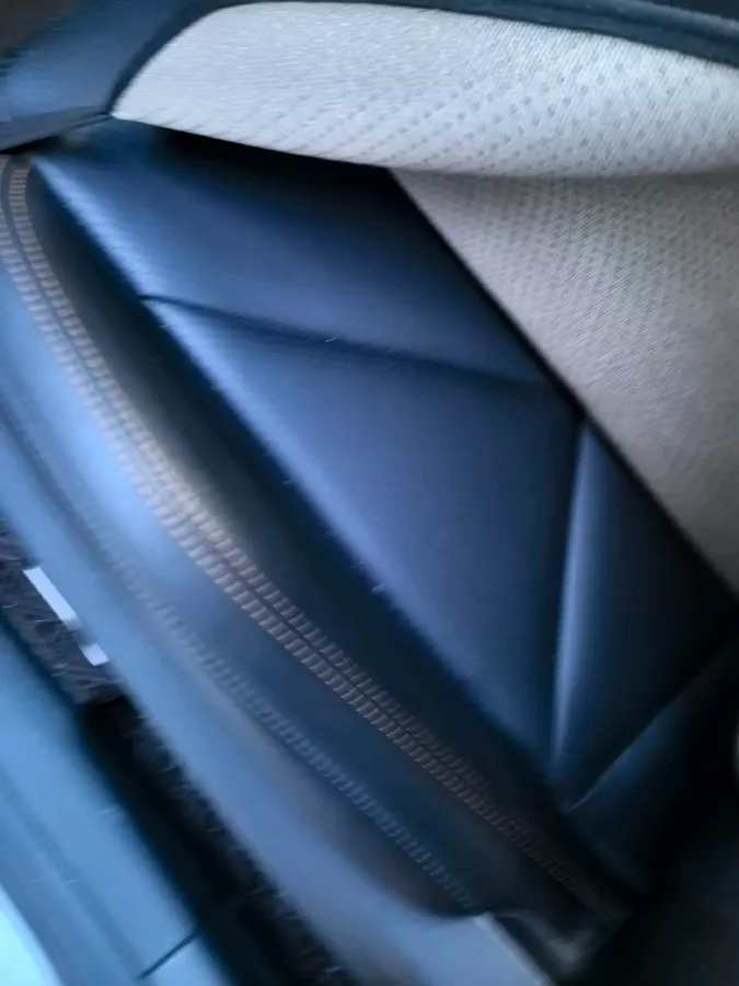 2022 ChangAn UNI-V 1.5T 188HP L4 7DCT,autocango,china used car exporter,china ev exporter,chinese used car exporter,chinese used ev exporter