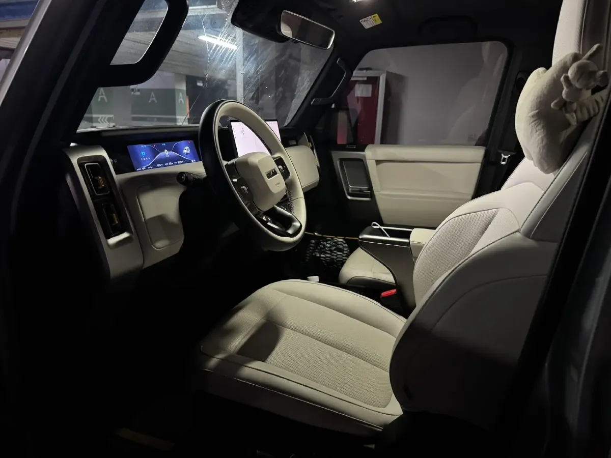 2025 iCAR iCAR Super V23 BEV 59.93KWH,autocango,china used car exporter,china ev exporter,chinese used car exporter,chinese used ev exporter