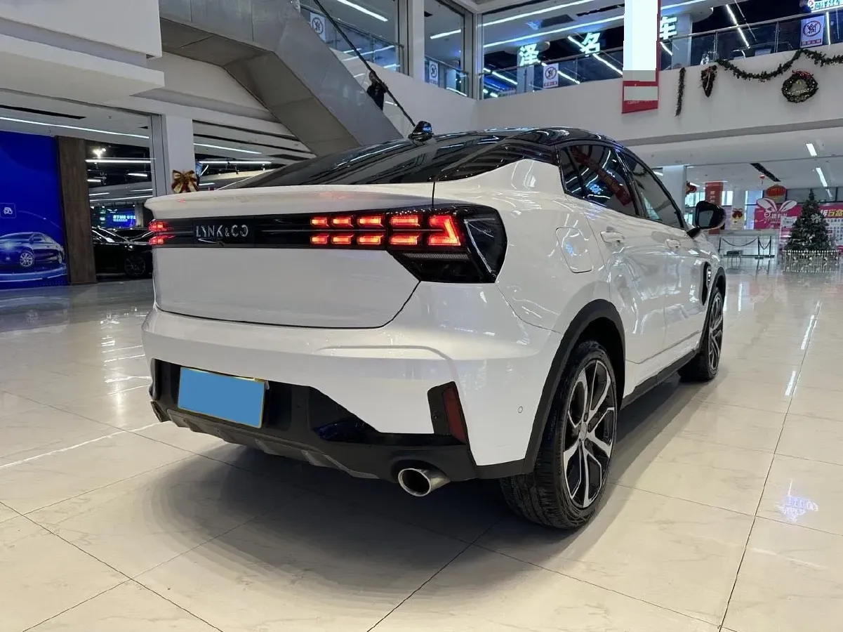 2020 LYNK&CO 05 2.0T 254HP L4 8AT,autocango,china used car exporter,china ev exporter,chinese used car exporter,chinese used ev exporter