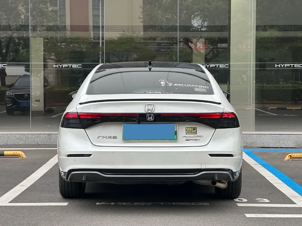 2023 Honda Accord 2.0L 148HP L4 E-CVT PHEV 17.7KWH,autocango,china used car exporter,china ev exporter,chinese used car exporter,chinese used ev exporter