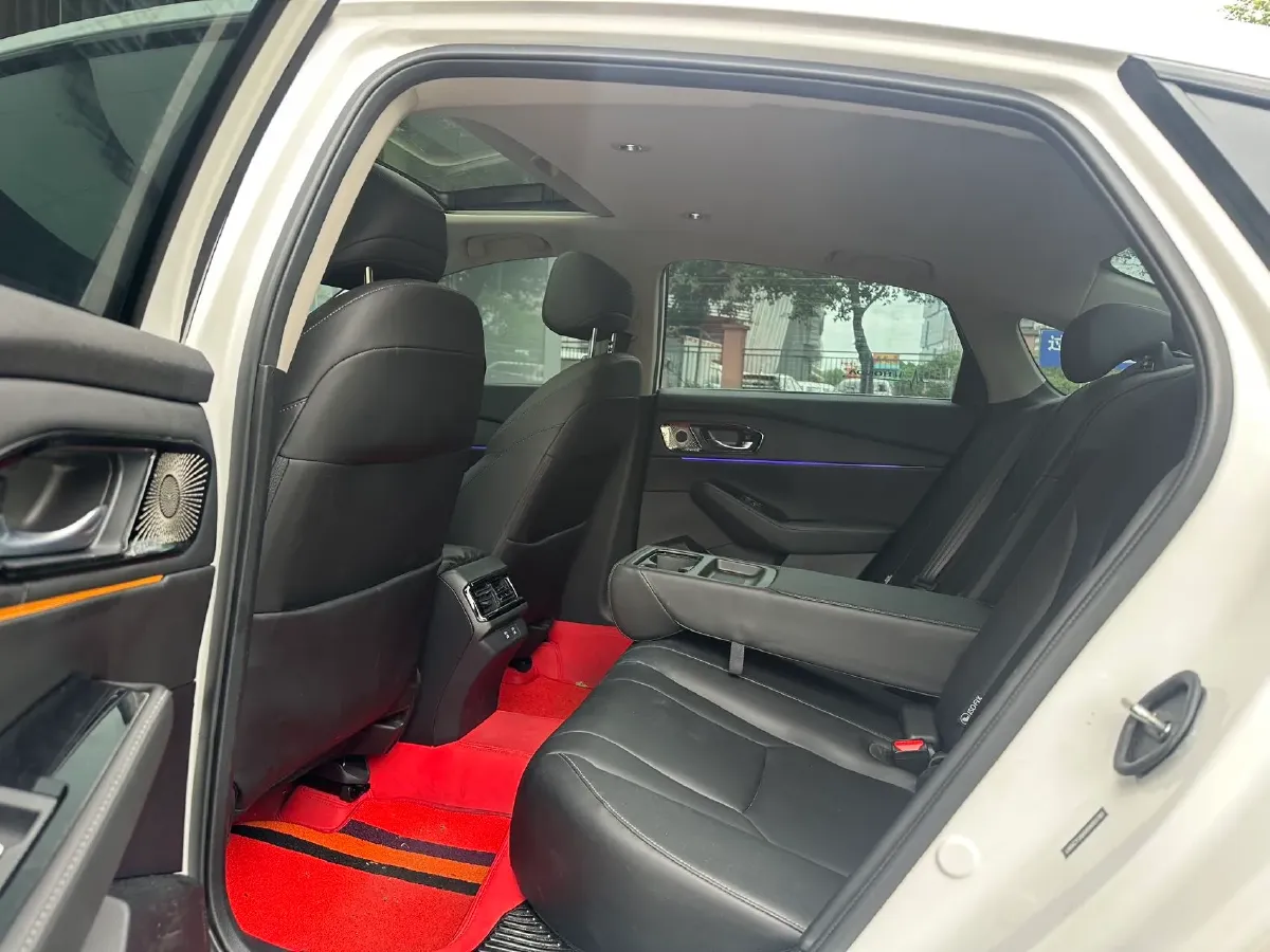 2023 Honda Accord 2.0L 148HP L4 E-CVT PHEV 17.7KWH,autocango,china used car exporter,china ev exporter,chinese used car exporter,chinese used ev exporter