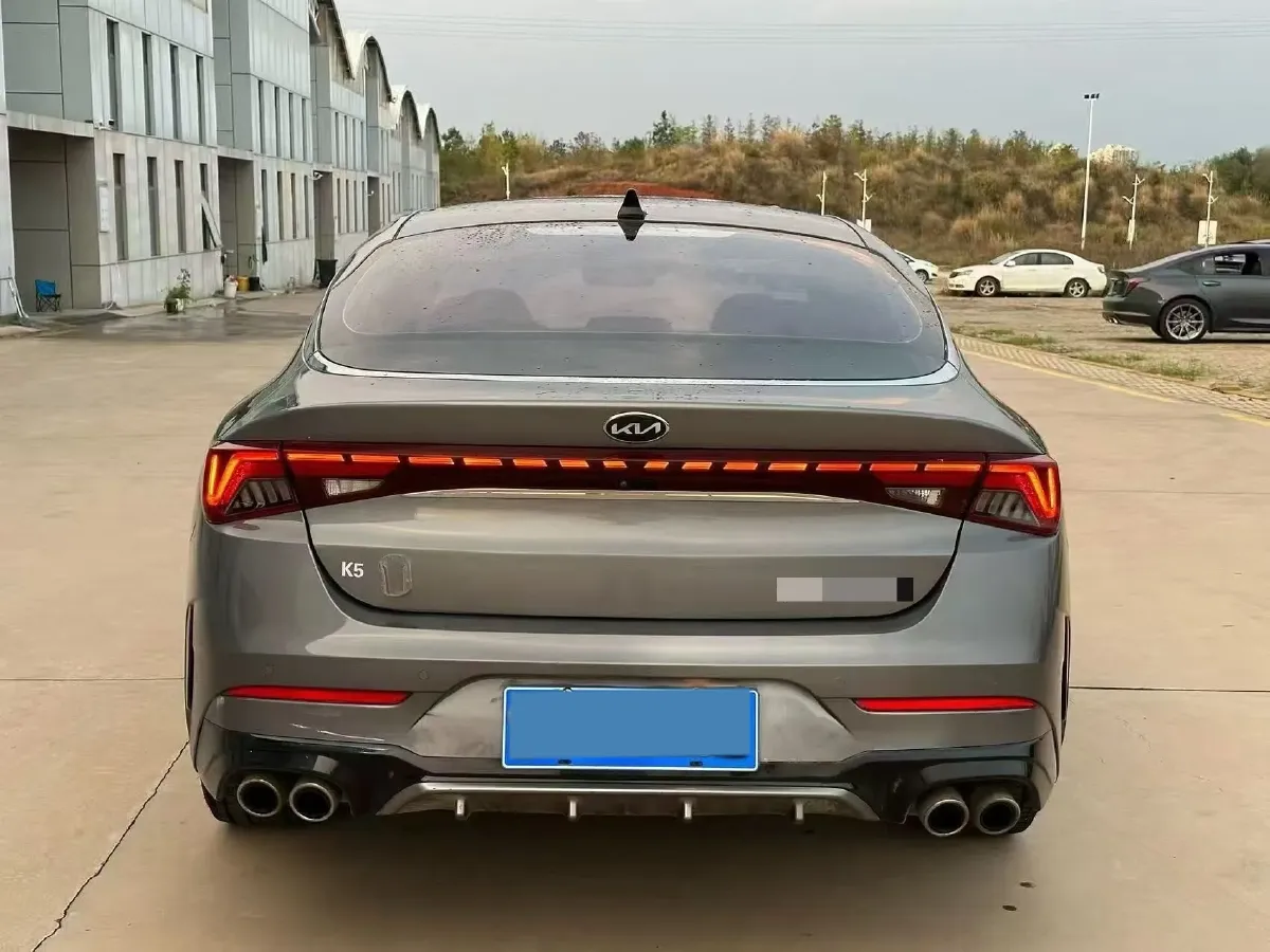 2021 Toyota Camry 2.0L 178HP L4 CVT,autocango,china used car exporter,china ev exporter,chinese used car exporter,chinese used ev exporter