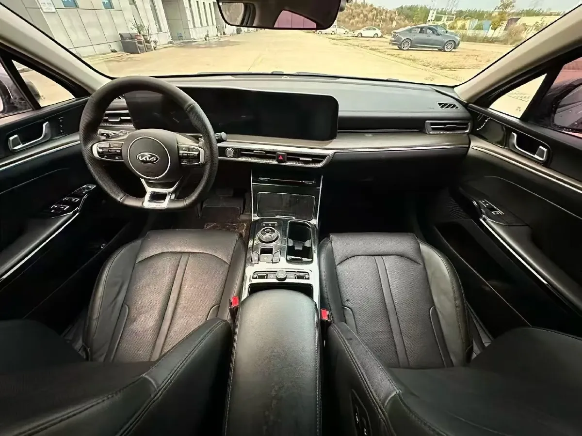 2021 Toyota Camry 2.0L 178HP L4 CVT,autocango,china used car exporter,china ev exporter,chinese used car exporter,chinese used ev exporter