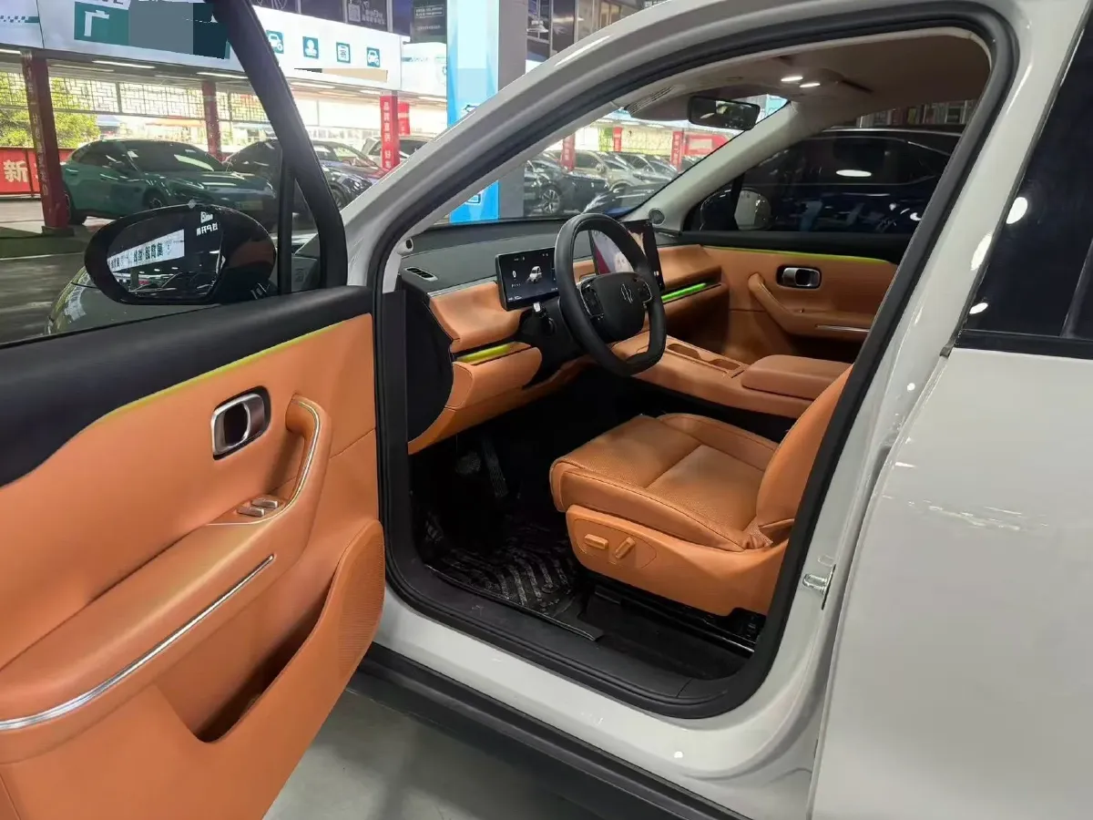 2024 Leapmotor C10 BEV 69.9KWH,autocango,china used car exporter,china ev exporter,chinese used car exporter,chinese used ev exporter