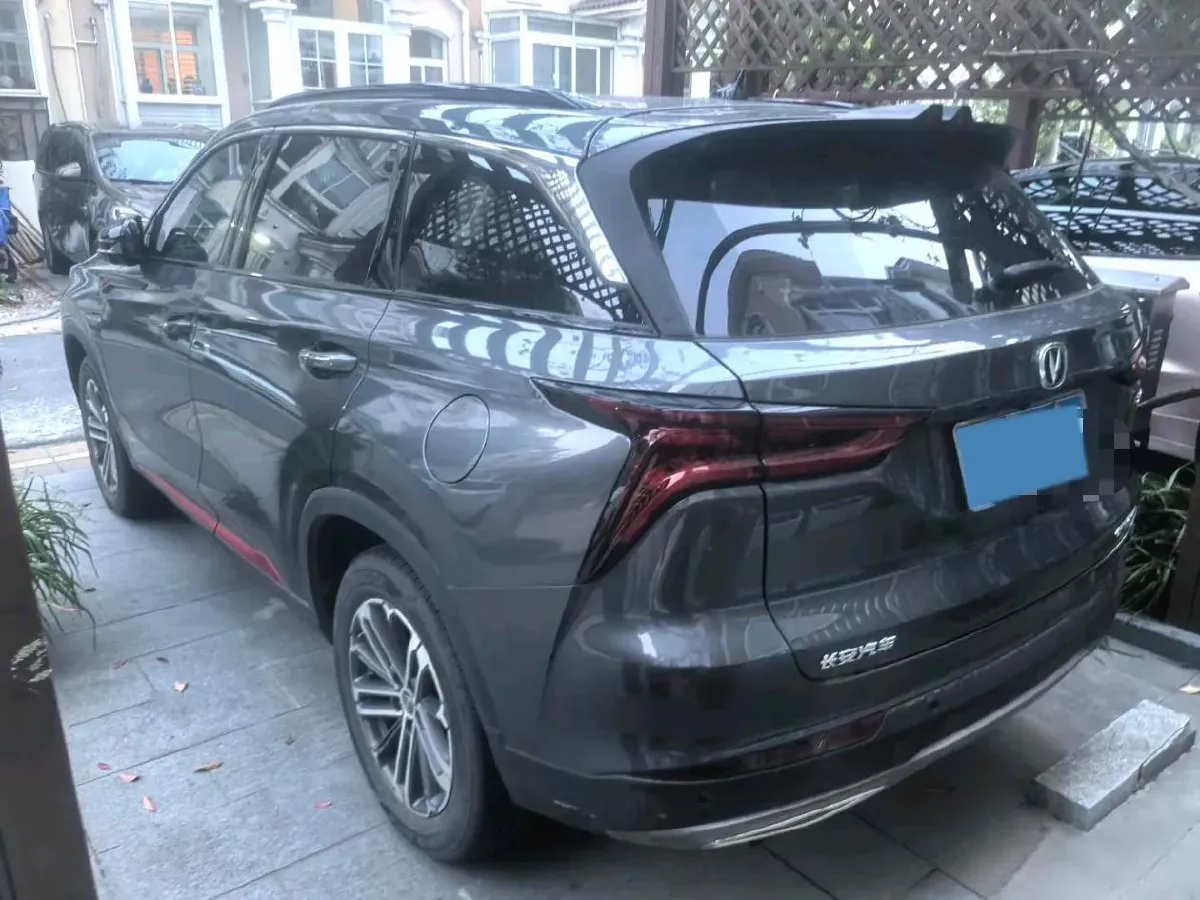 2021 ChangAn CS75 Plus 1.5T 178HP L4 6AT,autocango,china used car exporter,china ev exporter,chinese used car exporter,chinese used ev exporter