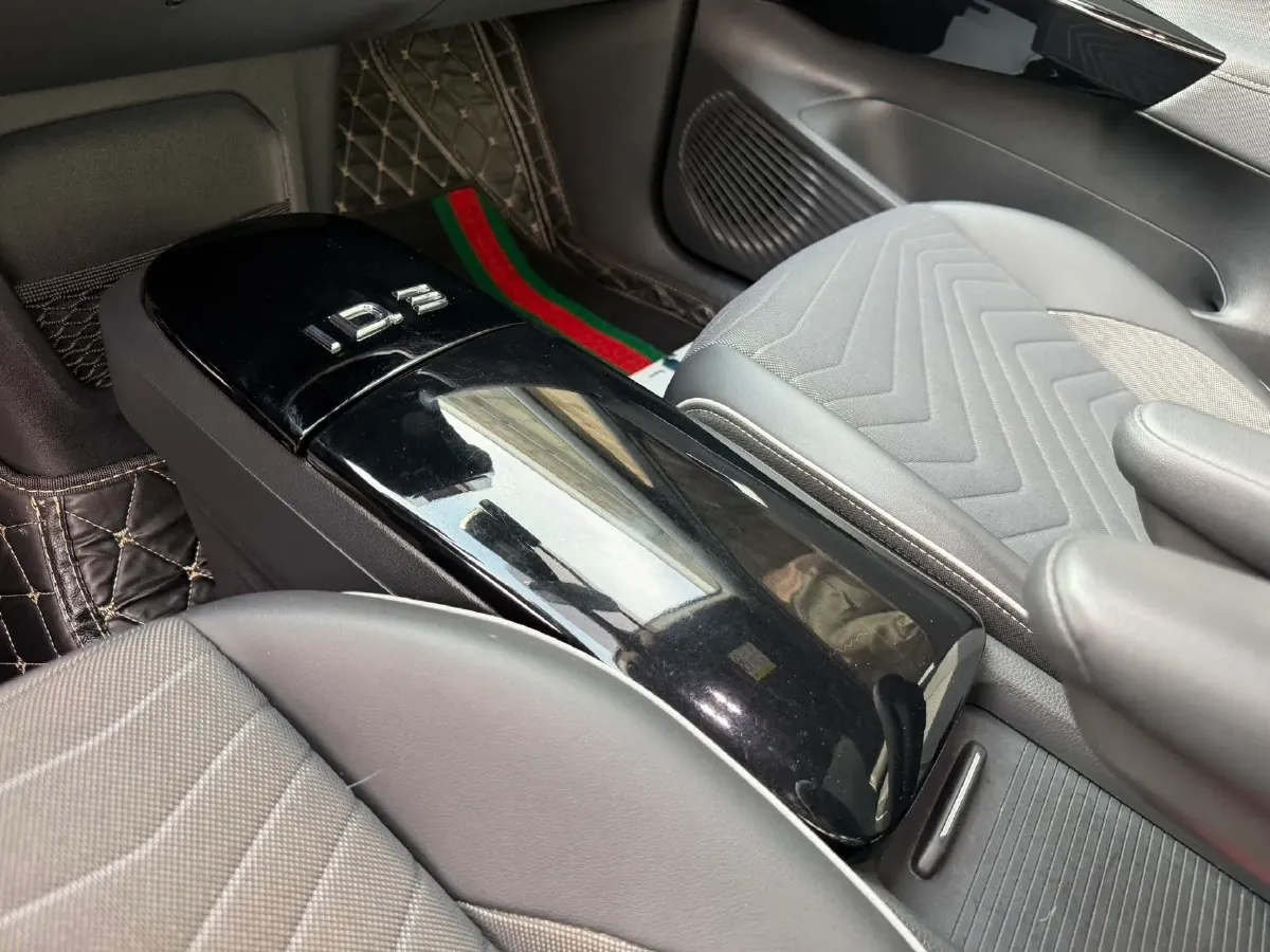 2023 Volkswagen ID.3 BEV 52.8KWH,autocango,china used car exporter,china ev exporter,chinese used car exporter,chinese used ev exporter