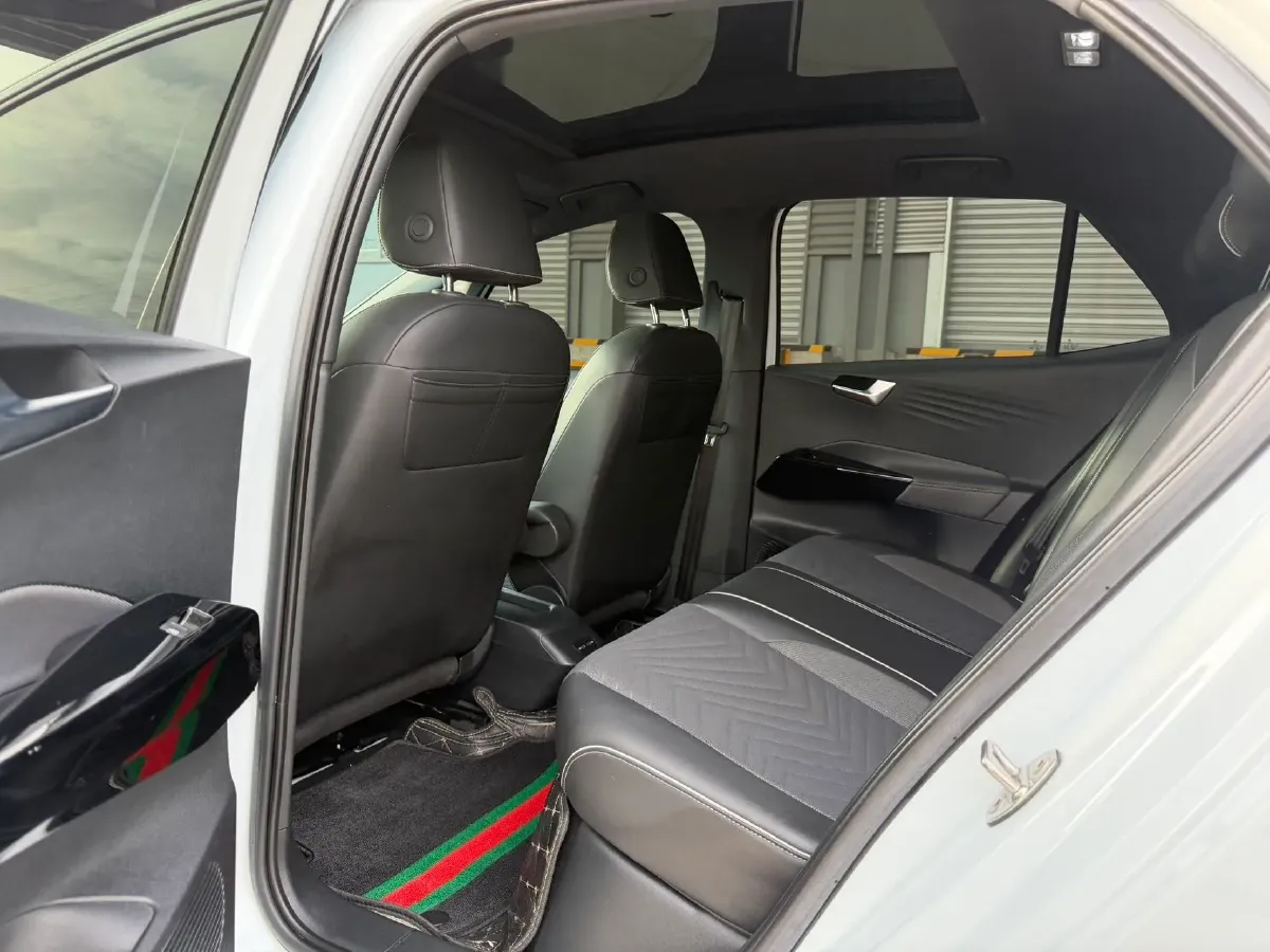 2023 Volkswagen ID.3 BEV 52.8KWH,autocango,china used car exporter,china ev exporter,chinese used car exporter,chinese used ev exporter