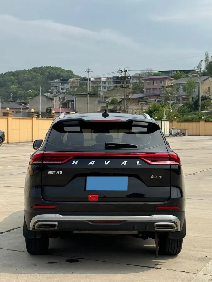2021 Haval H6 1.5T 169HP L4 7DCT,autocango,china used car exporter,china ev exporter,chinese used car exporter,chinese used ev exporter