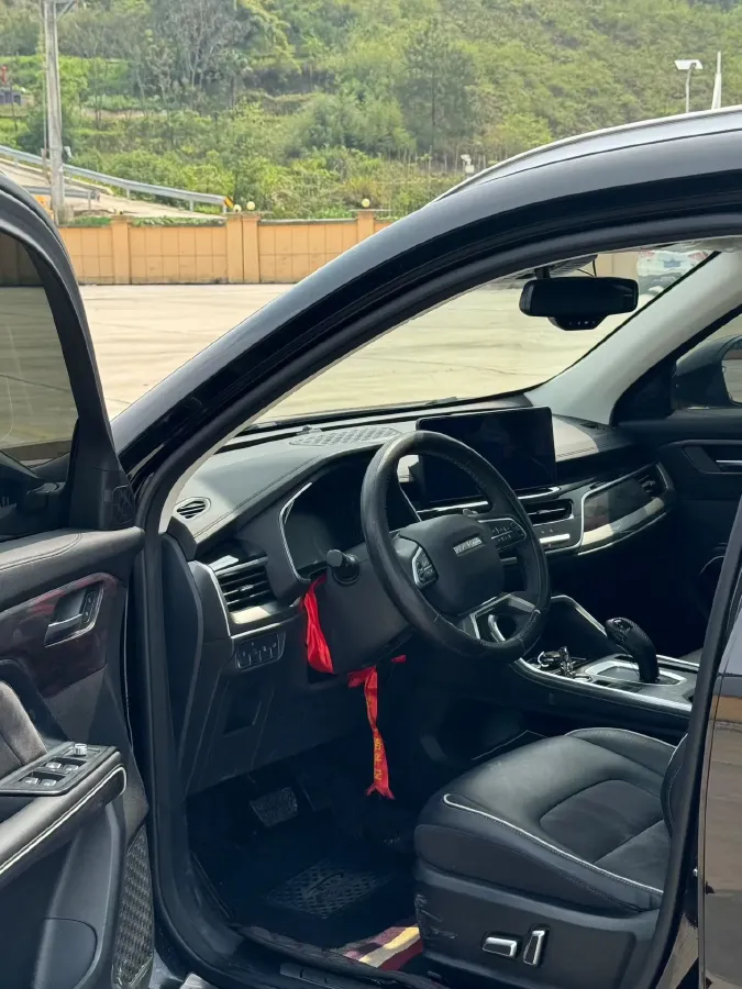 2021 Haval H6 1.5T 169HP L4 7DCT,autocango,china used car exporter,china ev exporter,chinese used car exporter,chinese used ev exporter