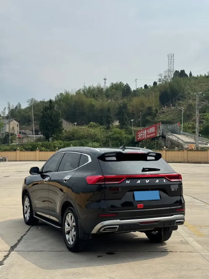 2021 Haval H6 1.5T 169HP L4 7DCT,autocango,china used car exporter,china ev exporter,chinese used car exporter,chinese used ev exporter