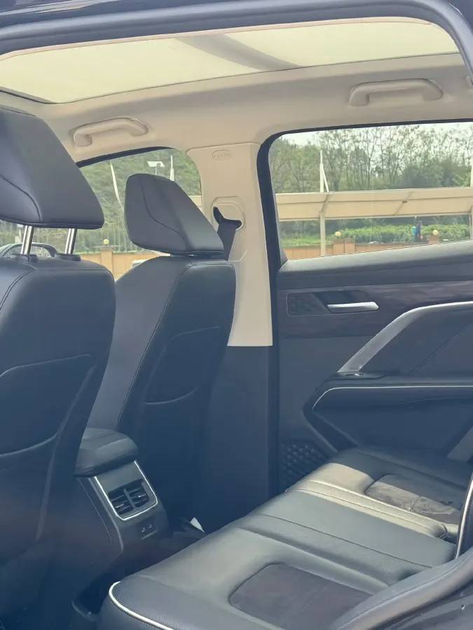 2021 Haval H6 1.5T 169HP L4 7DCT,autocango,china used car exporter,china ev exporter,chinese used car exporter,chinese used ev exporter