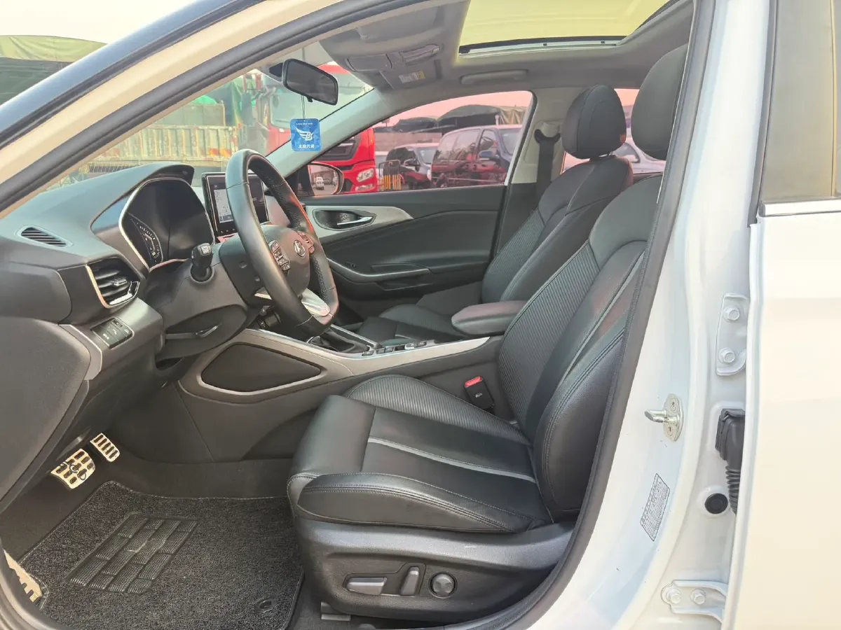 2019 Hyundai La Festa 1.6T 204HP L4 7DCT,autocango,china used car exporter,china ev exporter,chinese used car exporter,chinese used ev exporter