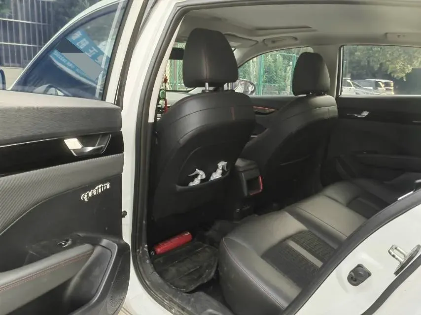 2021 DongFeng Aeolus YiXuan 1.5T 150HP L4 6DCT,autocango,china used car exporter,china ev exporter,chinese used car exporter,chinese used ev exporter