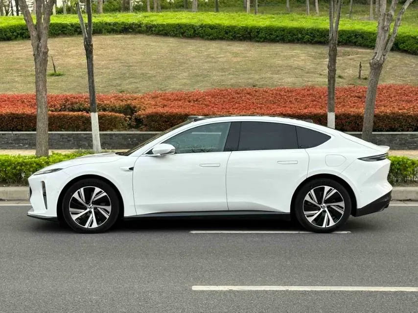 2023 NIO ET5T BEV 75KWH,autocango,china used car exporter,china ev exporter,chinese used car exporter,chinese used ev exporter