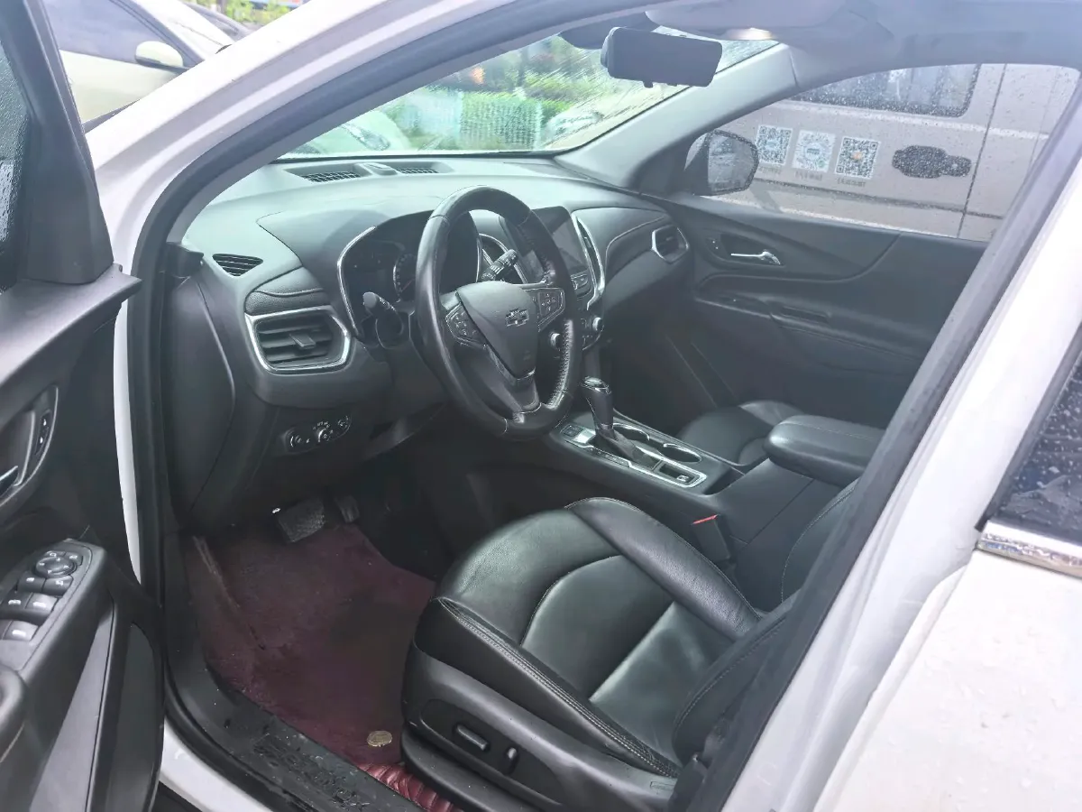 2018 Chevrolet Equinox 2.0T 260HP L4 9AT,autocango,china used car exporter,china ev exporter,chinese used car exporter,chinese used ev exporter
