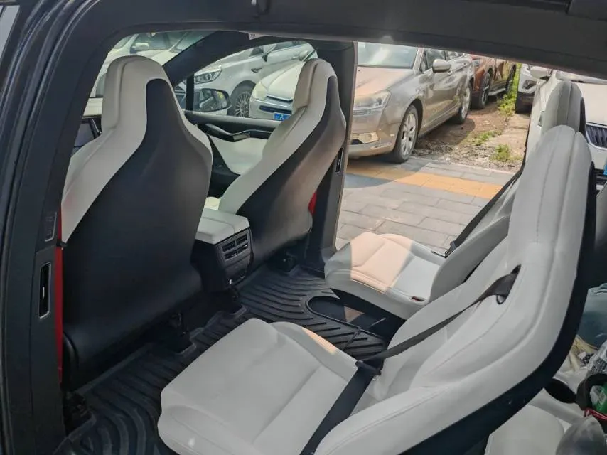 2019 Tesla Model X BEV 100KWH,autocango,china used car exporter,china ev exporter,chinese used car exporter,chinese used ev exporter