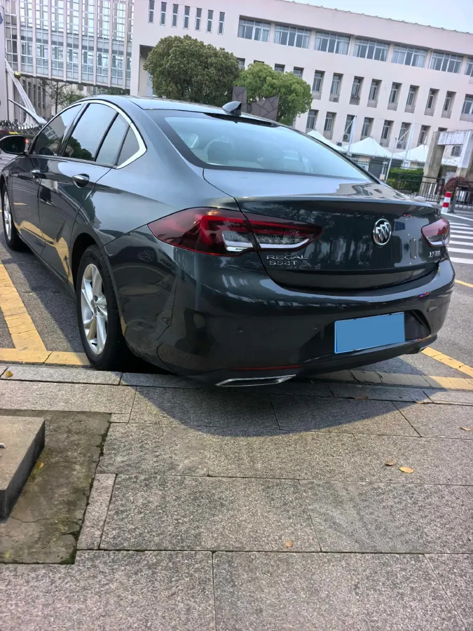 2020 Buick Regal 1.5T 169HP L4 9AT,autocango,china used car exporter,china ev exporter,chinese used car exporter,chinese used ev exporter