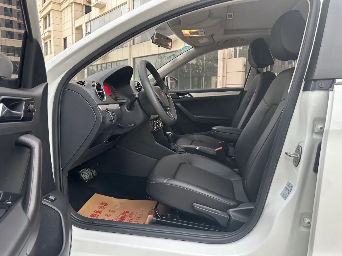 2019 Jetta VA3 1.5L 112HP L4 6AT,autocango,china used car exporter,china ev exporter,chinese used car exporter,chinese used ev exporter