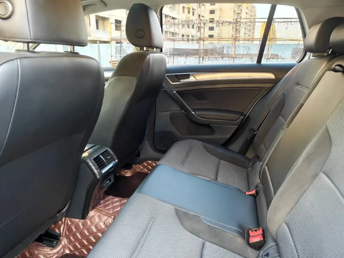 2018 Volkswagen Golf 1.6L 110HP L4 6AT,autocango,china used car exporter,china ev exporter,chinese used car exporter,chinese used ev exporter