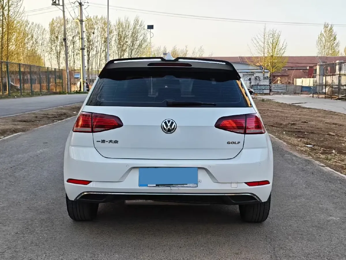 2018 Volkswagen Golf 1.6L 110HP L4 6AT,autocango,china used car exporter,china ev exporter,chinese used car exporter,chinese used ev exporter