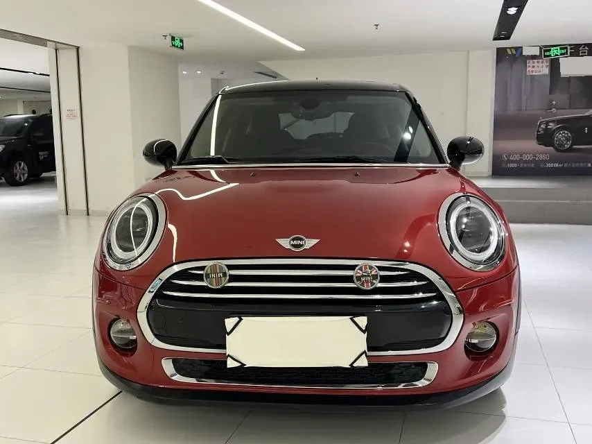 2016 MINI MINI 1.5T 136HP L3 6AT,autocango,china used car exporter,china ev exporter,chinese used car exporter,chinese used ev exporter