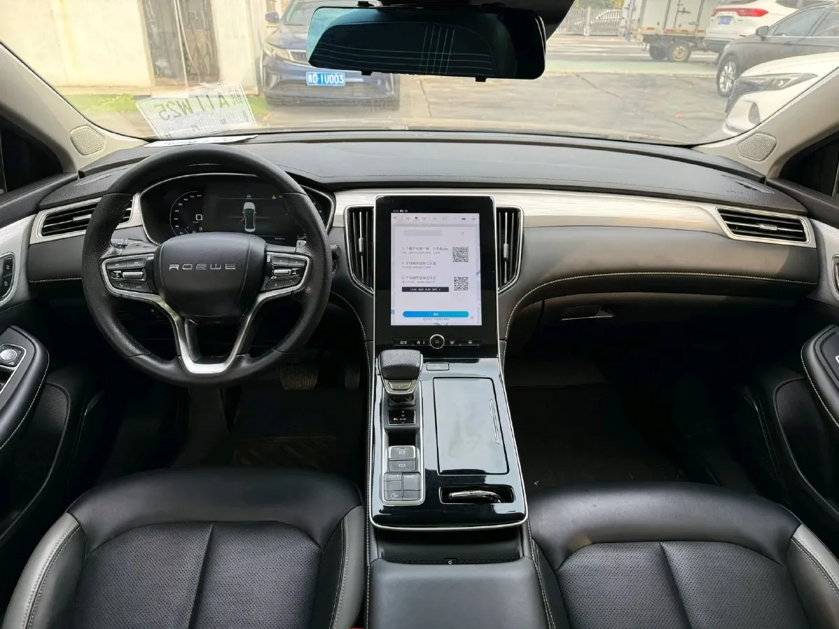 2020 Roewe i6 MAX 1.5T 173HP L4 7DCT,autocango,china used car exporter,china ev exporter,chinese used car exporter,chinese used ev exporter