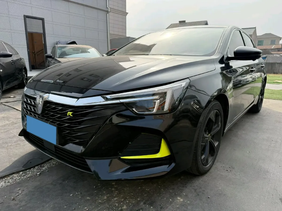 2020 Roewe i6 MAX 1.5T 173HP L4 7DCT,autocango,china used car exporter,china ev exporter,chinese used car exporter,chinese used ev exporter