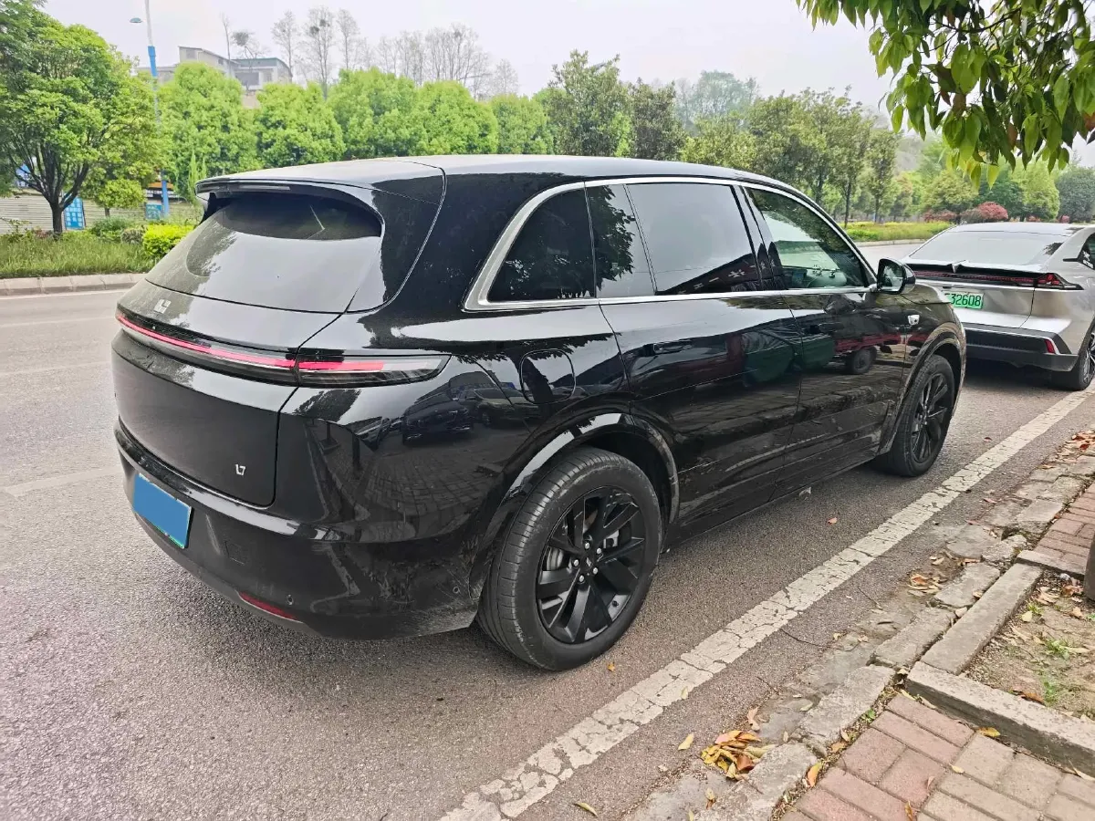 2023 Li L7 Range Extended 154HP REEV 40.9KWH,autocango,china used car exporter,china ev exporter,chinese used car exporter,chinese used ev exporter