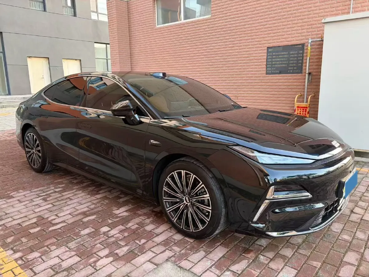 2025 Geely Galaxy Starshine 8 1.5T 163HP L4 3DHT PHEV 27.69KWH,autocango,china used car exporter,china ev exporter,chinese used car exporter,chinese used ev exporter