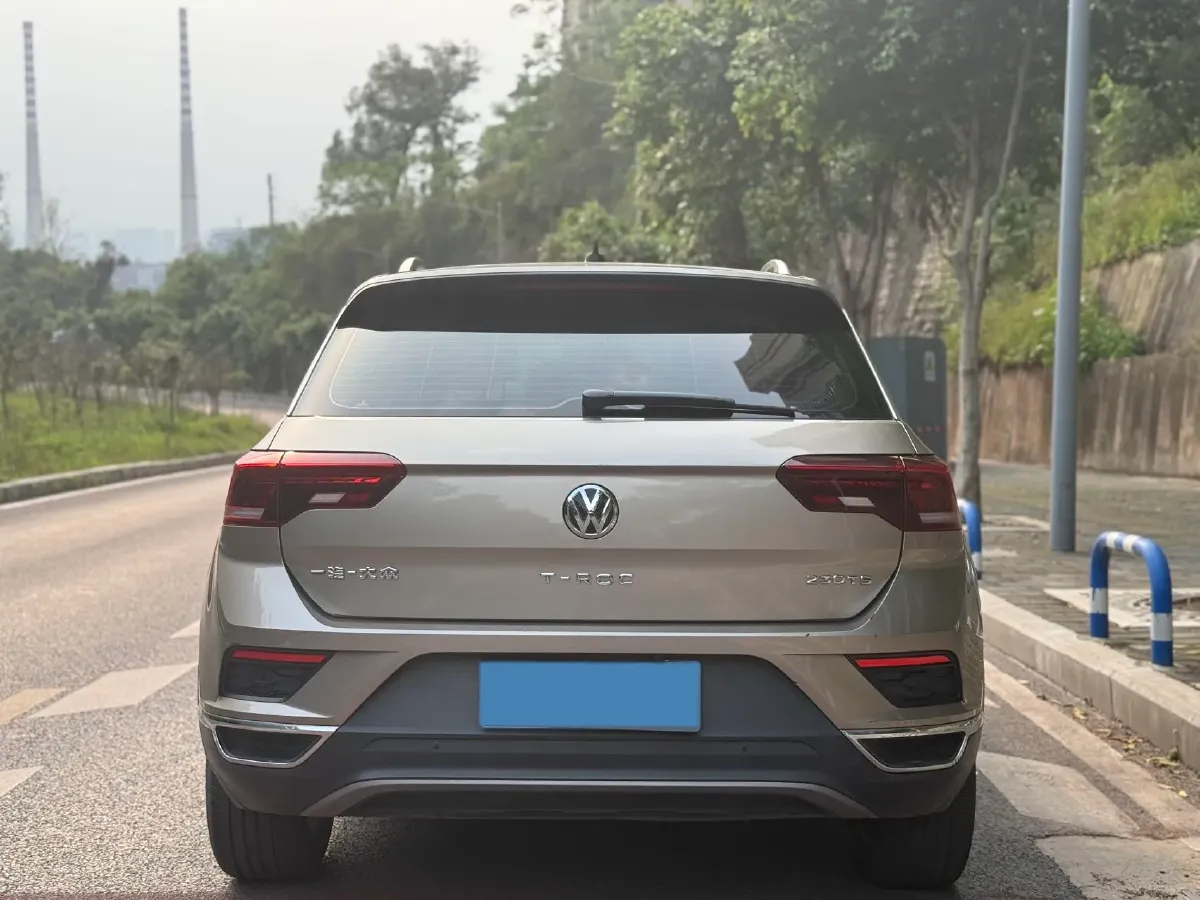 2020 Volkswagen T-Roc 1.4T 131HP L4 7DCT,autocango,china used car exporter,china ev exporter,chinese used car exporter,chinese used ev exporter