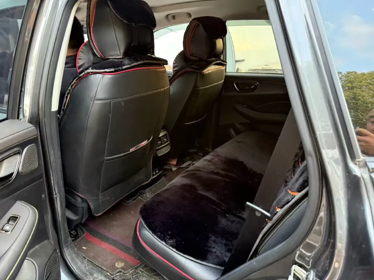 2021 Roewe RX5 1.5T 181HP L4 7DCT,autocango,china used car exporter,china ev exporter,chinese used car exporter,chinese used ev exporter