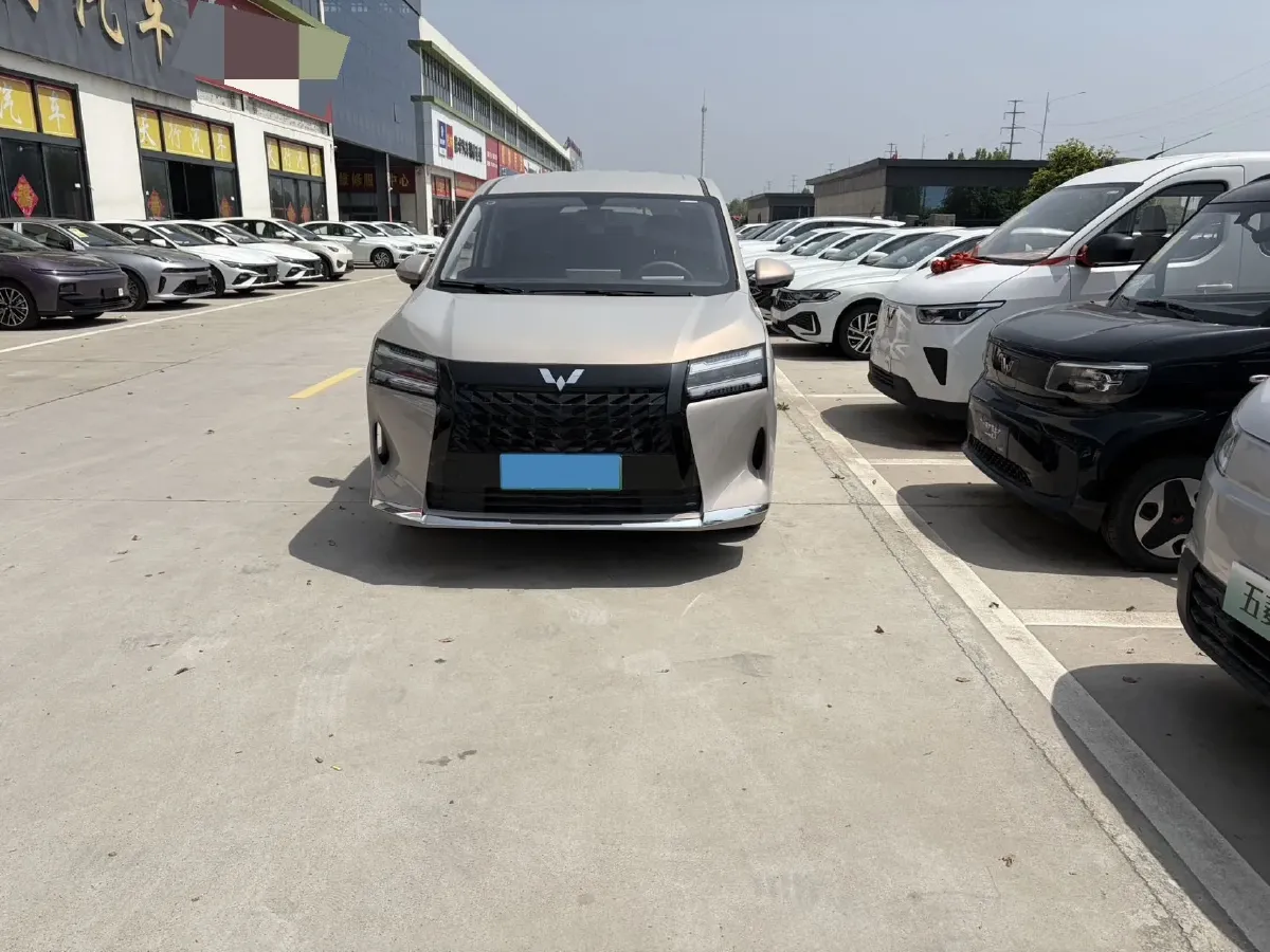2025 Geely Galaxy L6 1.5L 112HP L4 1DHT PHEV 19.09KWH,autocango,china used car exporter,china ev exporter,chinese used car exporter,chinese used ev exporter