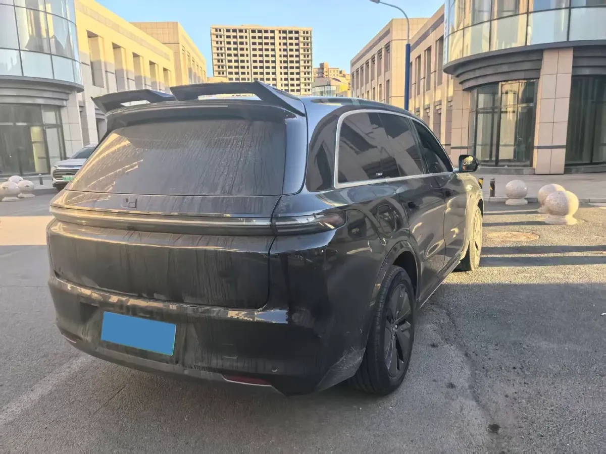 2024 Volvo S60 2.0T 197HP L4 7DCT,autocango,china used car exporter,china ev exporter,chinese used car exporter,chinese used ev exporter