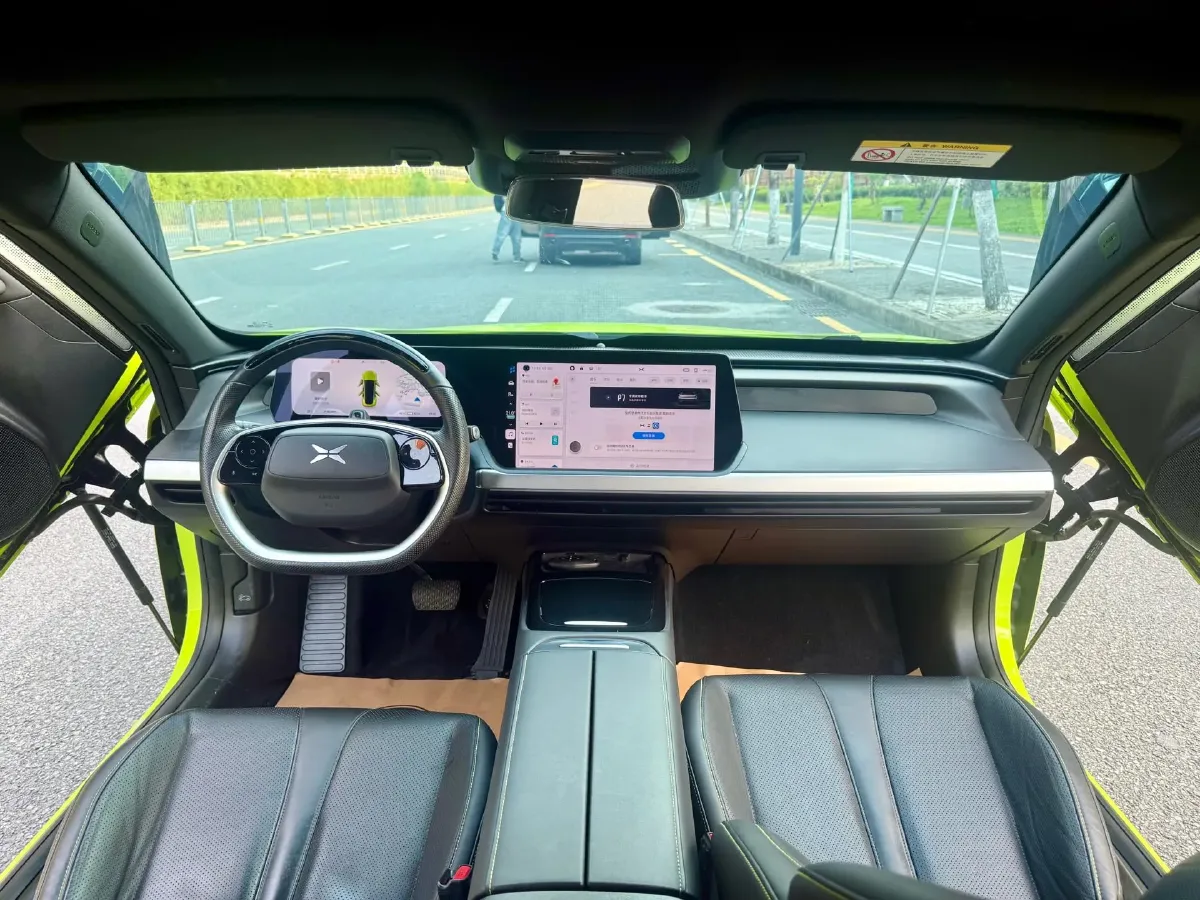 2021 Xpeng P7 BEV 83.1KWH,autocango,china used car exporter,china ev exporter,chinese used car exporter,chinese used ev exporter