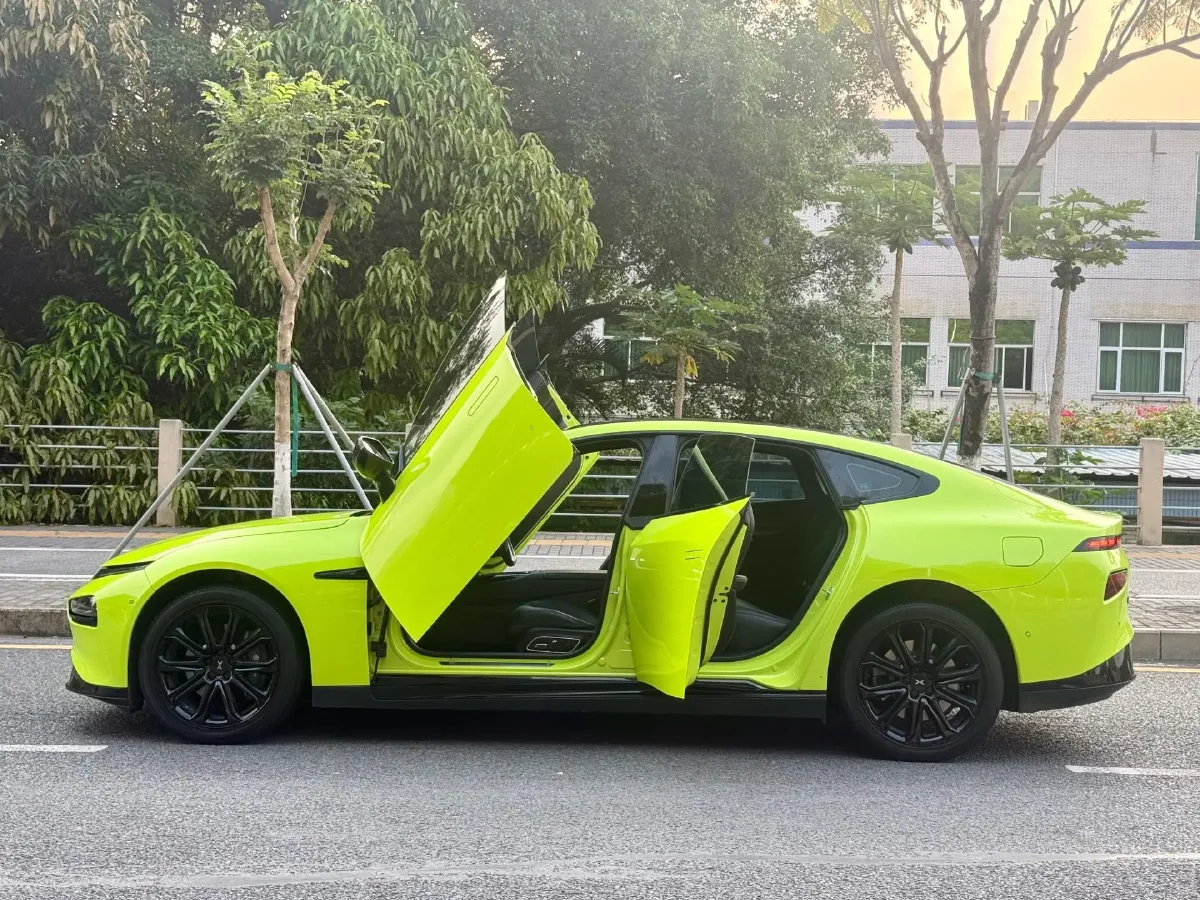 2021 Xpeng P7 BEV 83.1KWH,autocango,china used car exporter,china ev exporter,chinese used car exporter,chinese used ev exporter