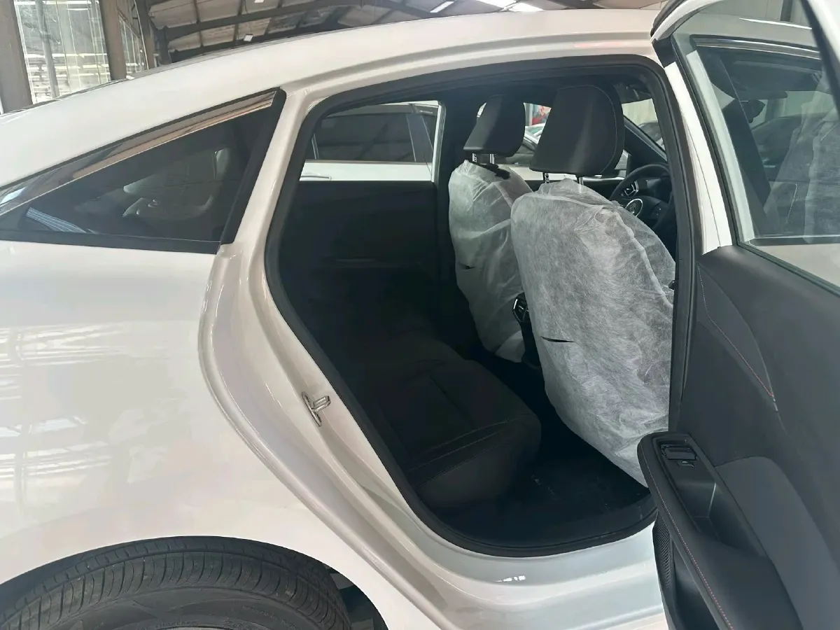 2025 MG 5 1.5L 129HP L4 CVT,autocango,china used car exporter,china ev exporter,chinese used car exporter,chinese used ev exporter