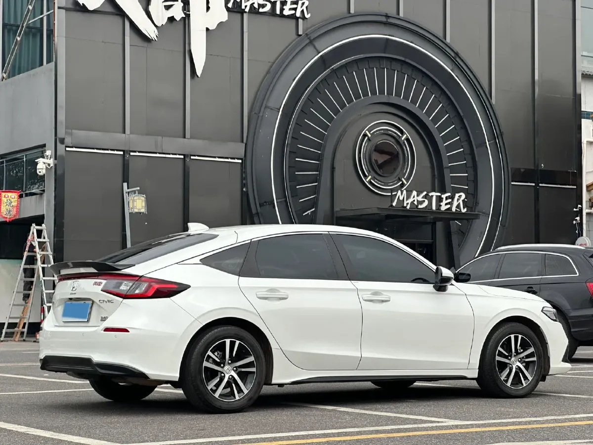 2023 Honda Civic 1.5T 182HP L4 CVT,autocango,china used car exporter,china ev exporter,chinese used car exporter,chinese used ev exporter