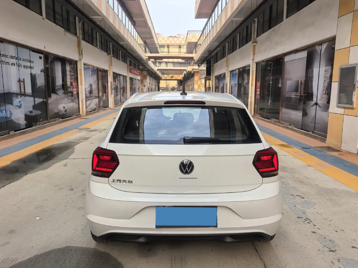 2023 Volkswagen Polo 1.5L 113HP L4 6AT,autocango,china used car exporter,china ev exporter,chinese used car exporter,chinese used ev exporter