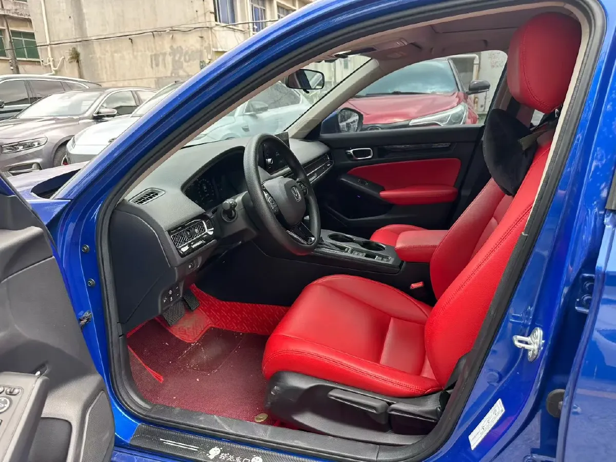 2023 Honda Civic 1.5T 182HP L4 CVT,autocango,china used car exporter,china ev exporter,chinese used car exporter,chinese used ev exporter