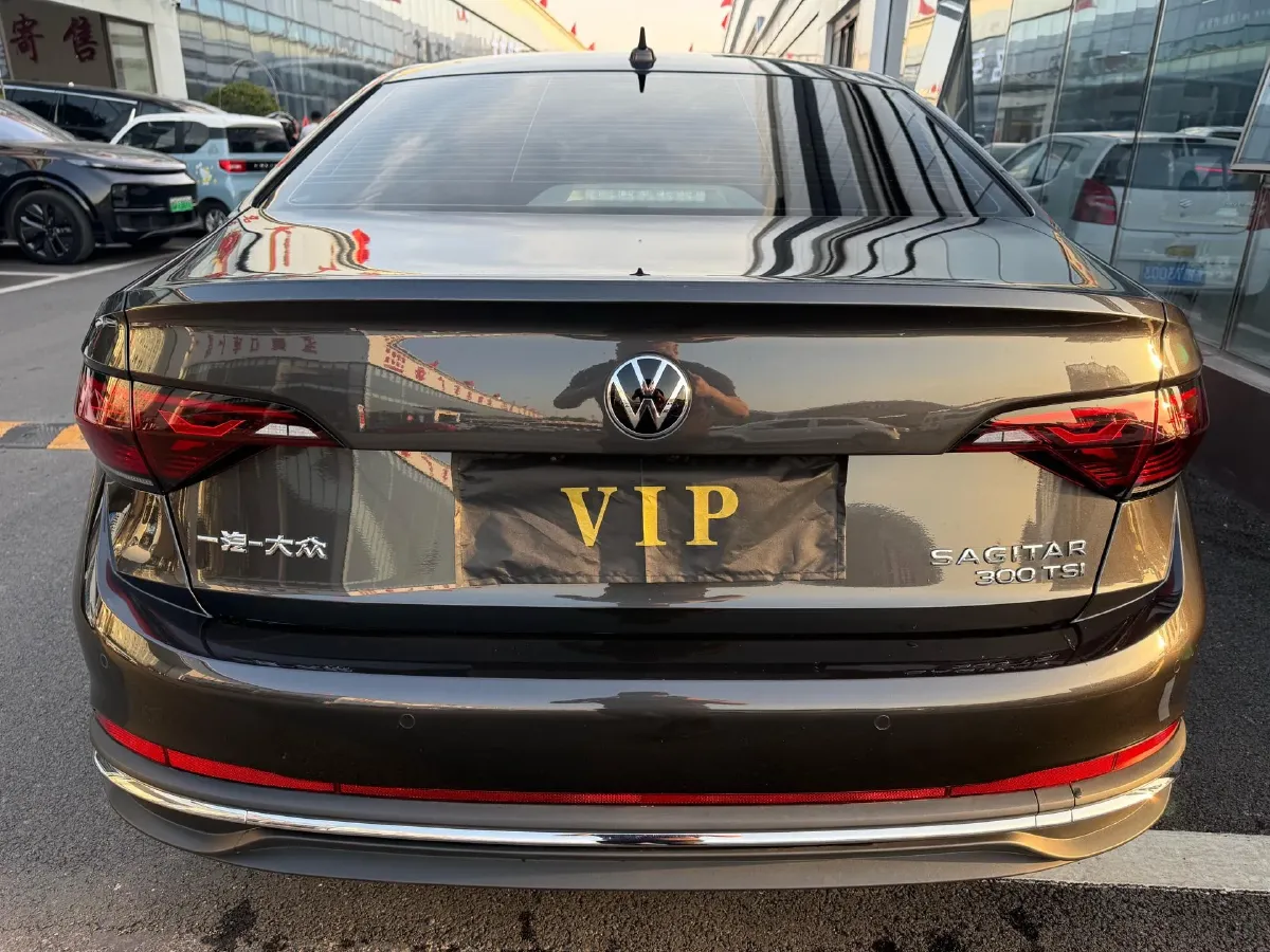 2025 Volkswagen Sagitar 1.5T 160HP L4 7DCT,autocango,china used car exporter,china ev exporter,chinese used car exporter,chinese used ev exporter